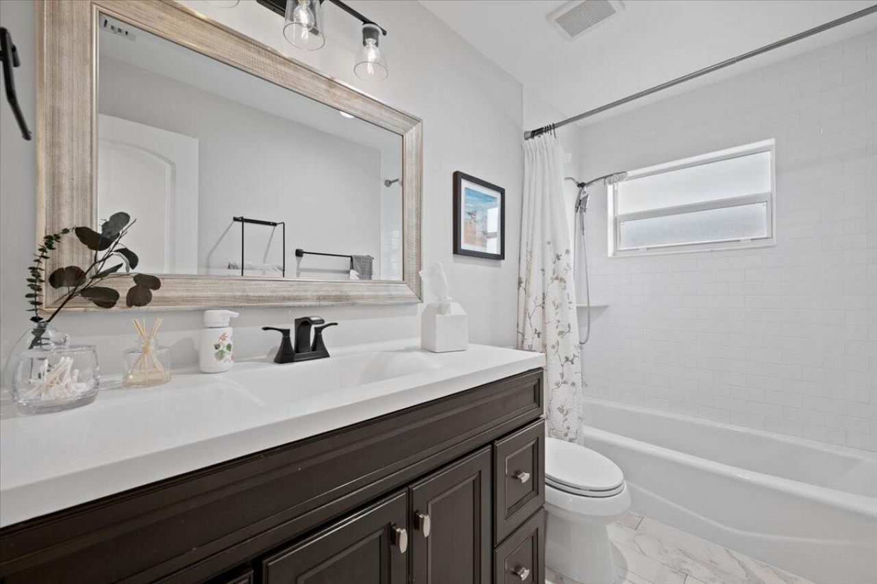 208 Sandpiper Avenue, Royal Palm Beach, FL 33411 Photo