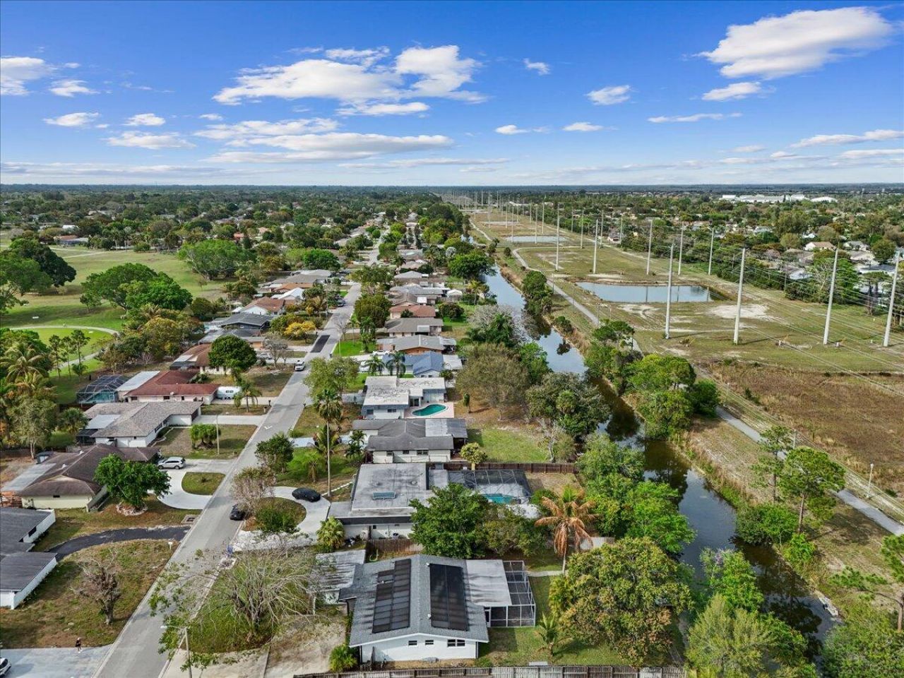 208 Sandpiper Avenue, Royal Palm Beach, FL 33411 Photo