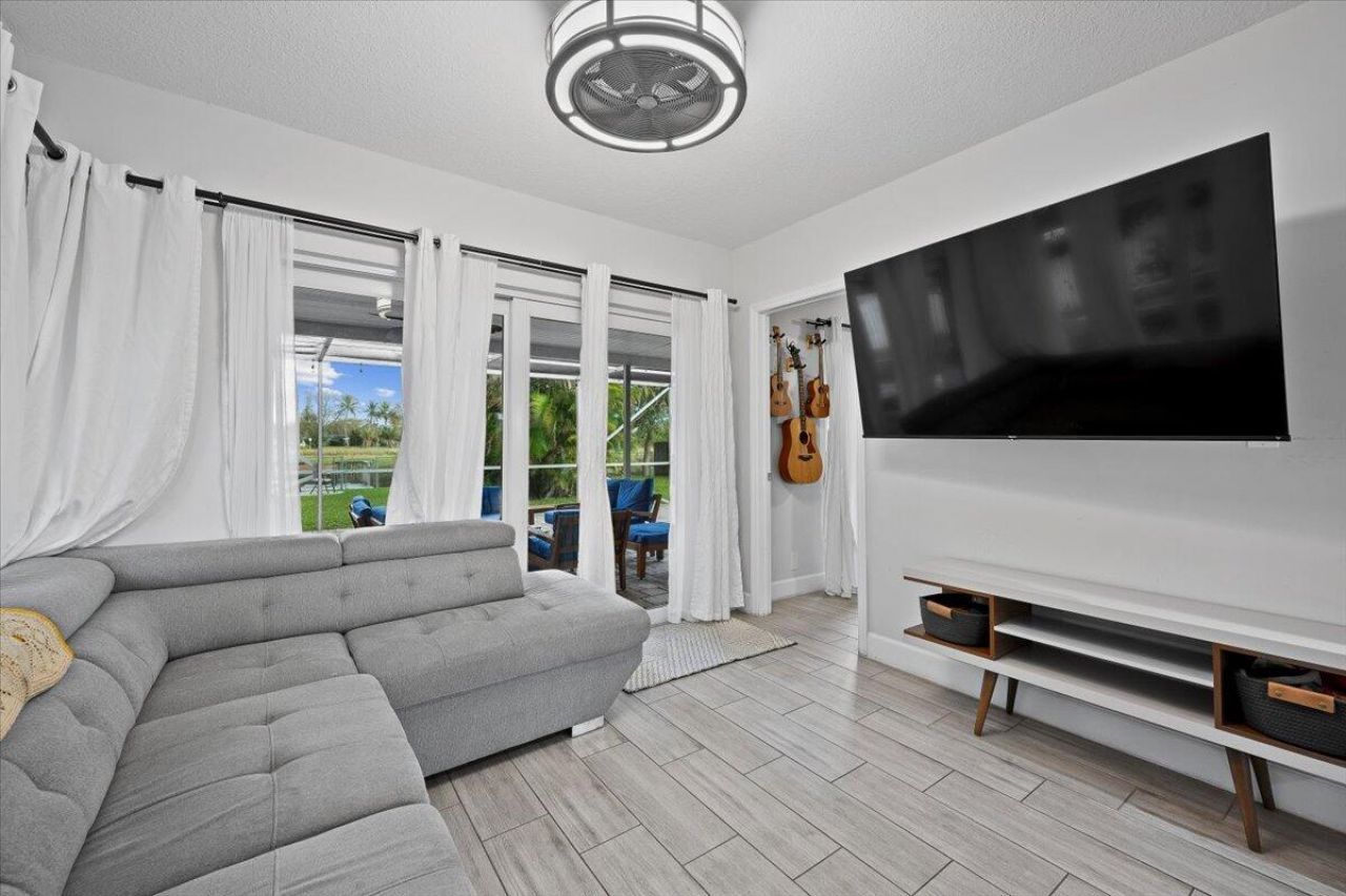 208 Sandpiper Avenue, Royal Palm Beach, FL 33411 Photo