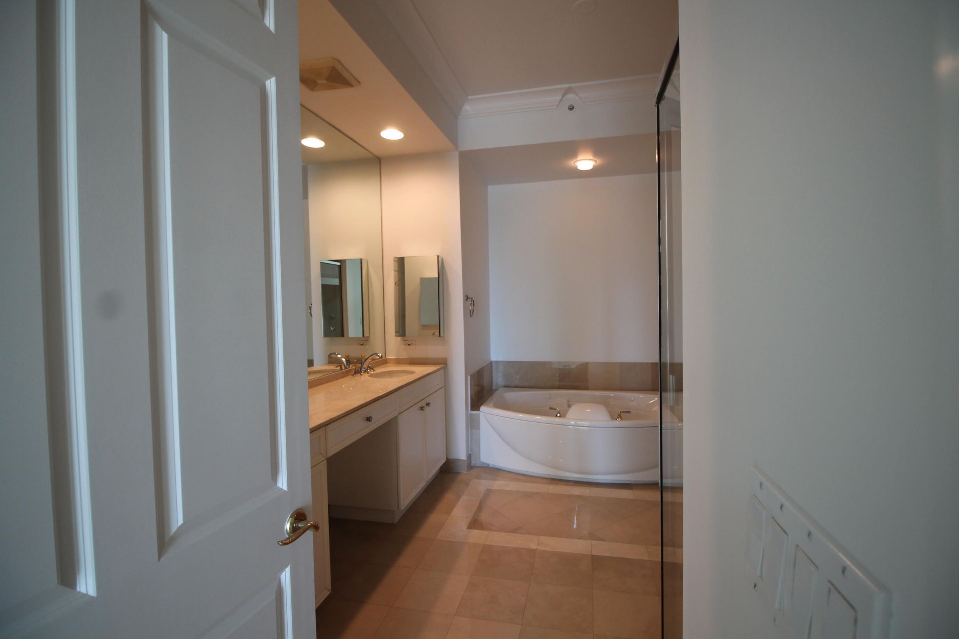 500 SE Mizner Boulevard, Unit A104, Boca Raton, FL 33432 Photo