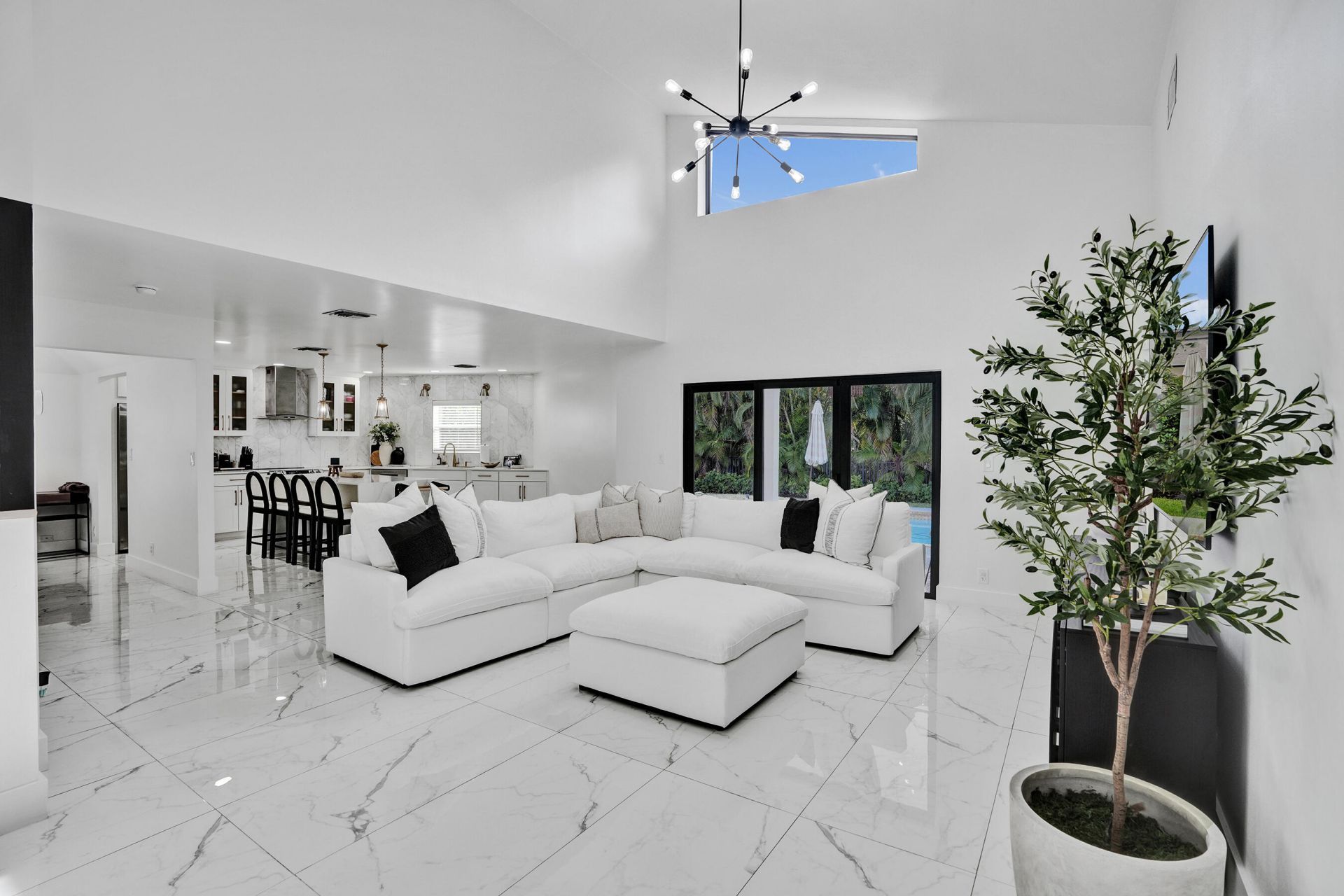 861 Mockingbird Lane, Plantation, FL 33324 Photo