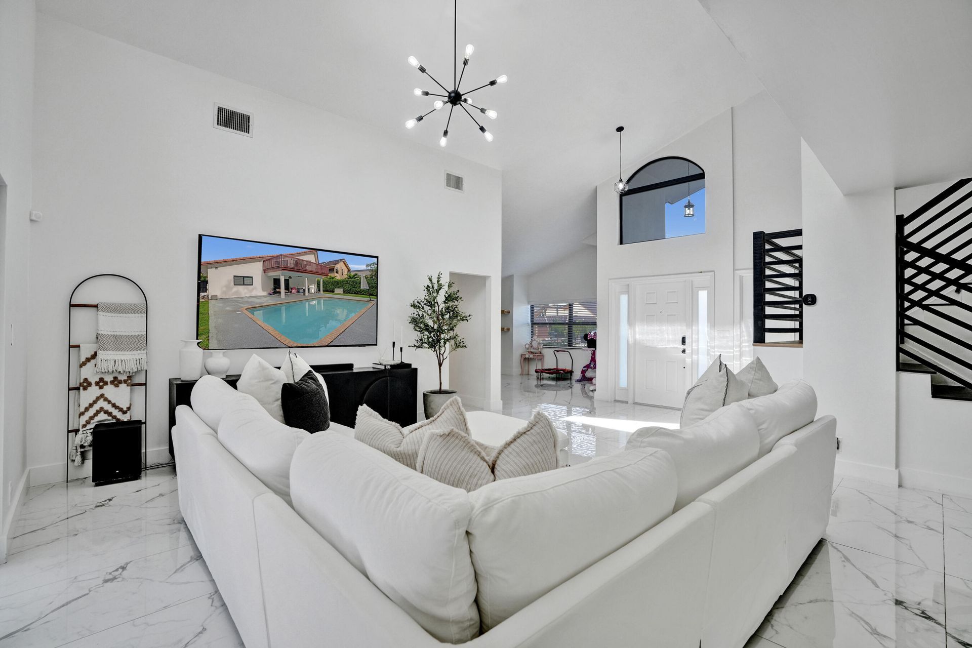 861 Mockingbird Lane, Plantation, FL 33324 Photo