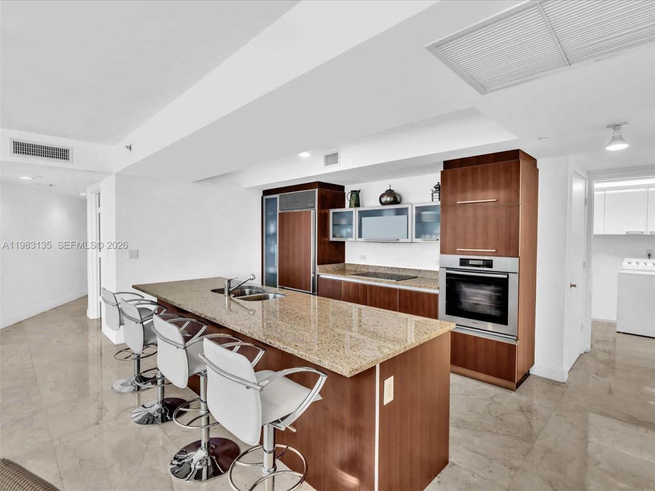 17201 Collins Ave , Unit 704, Sunny Isles Beach, FL 33160 Photo