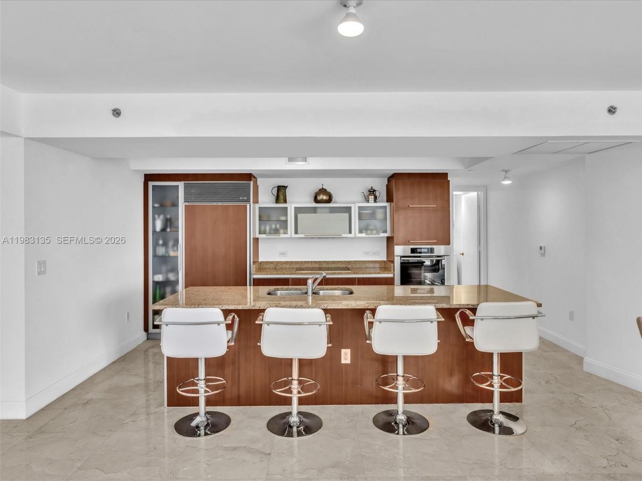 17201 Collins Ave , Unit 704, Sunny Isles Beach, FL 33160 Photo