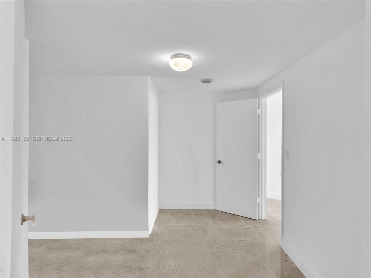 17201 Collins Ave , Unit 704, Sunny Isles Beach, FL 33160 Photo