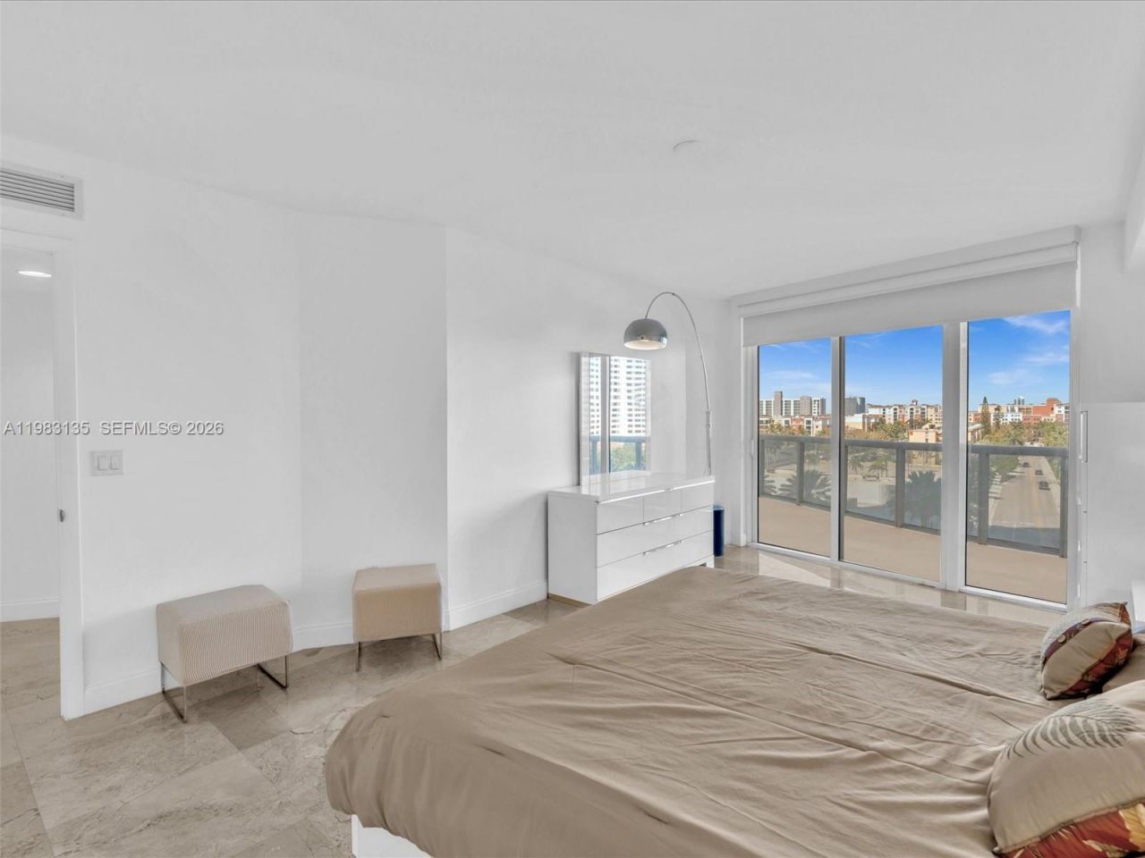 17201 Collins Ave , Unit 704, Sunny Isles Beach, FL 33160 Photo