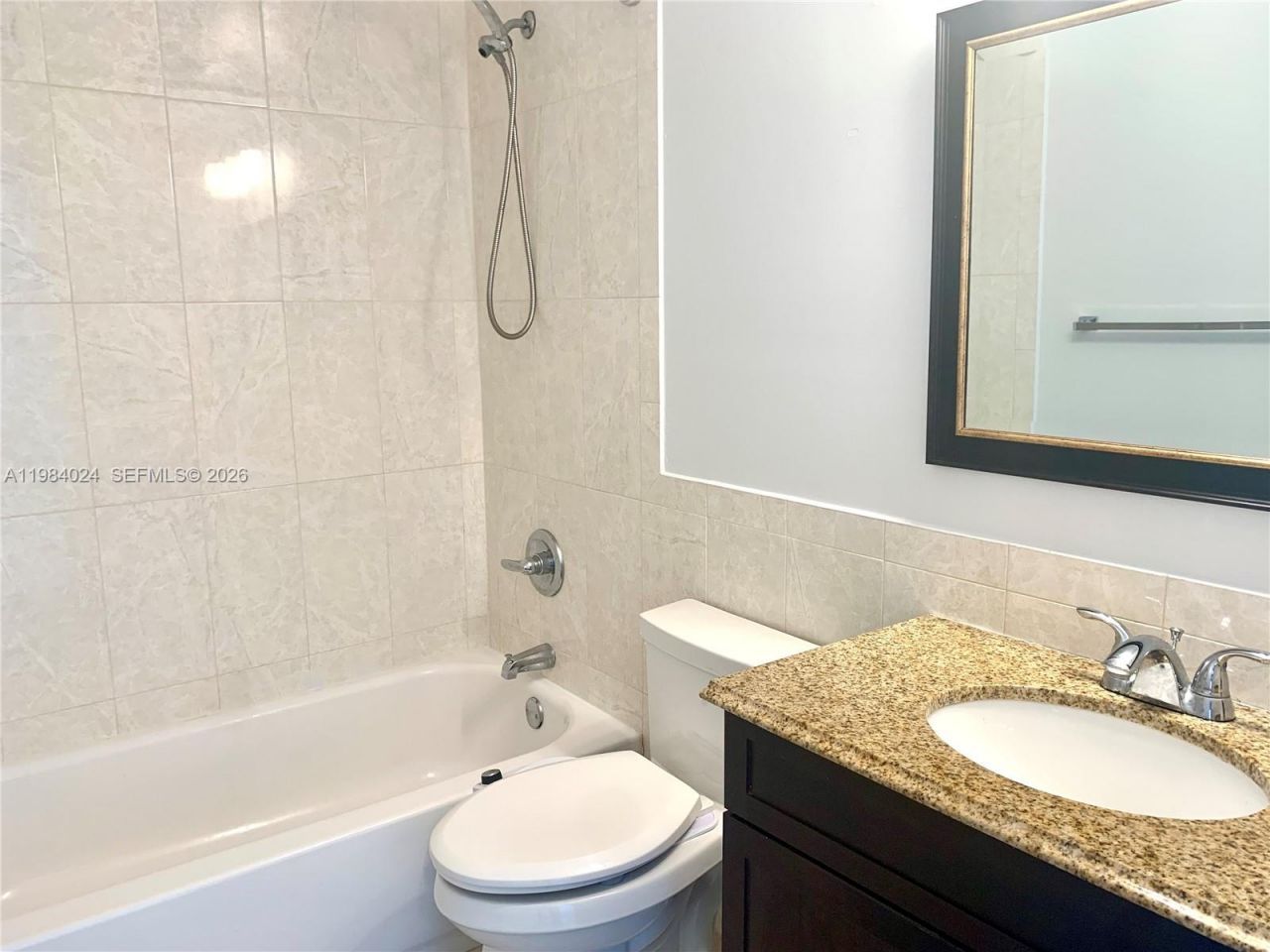 1985 S Ocean Dr, Unit 21K, Hallandale Beach, FL 33009 Photo