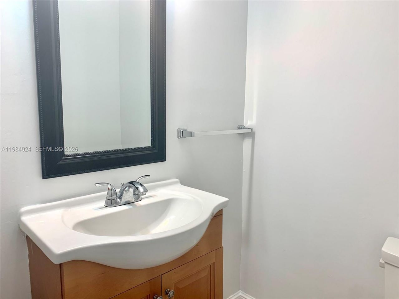 1985 S Ocean Dr, Unit 21K, Hallandale Beach, FL 33009 Photo