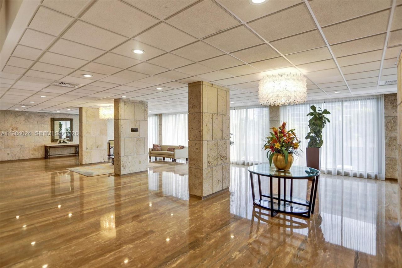 1985 S Ocean Dr, Unit 21K, Hallandale Beach, FL 33009 Photo