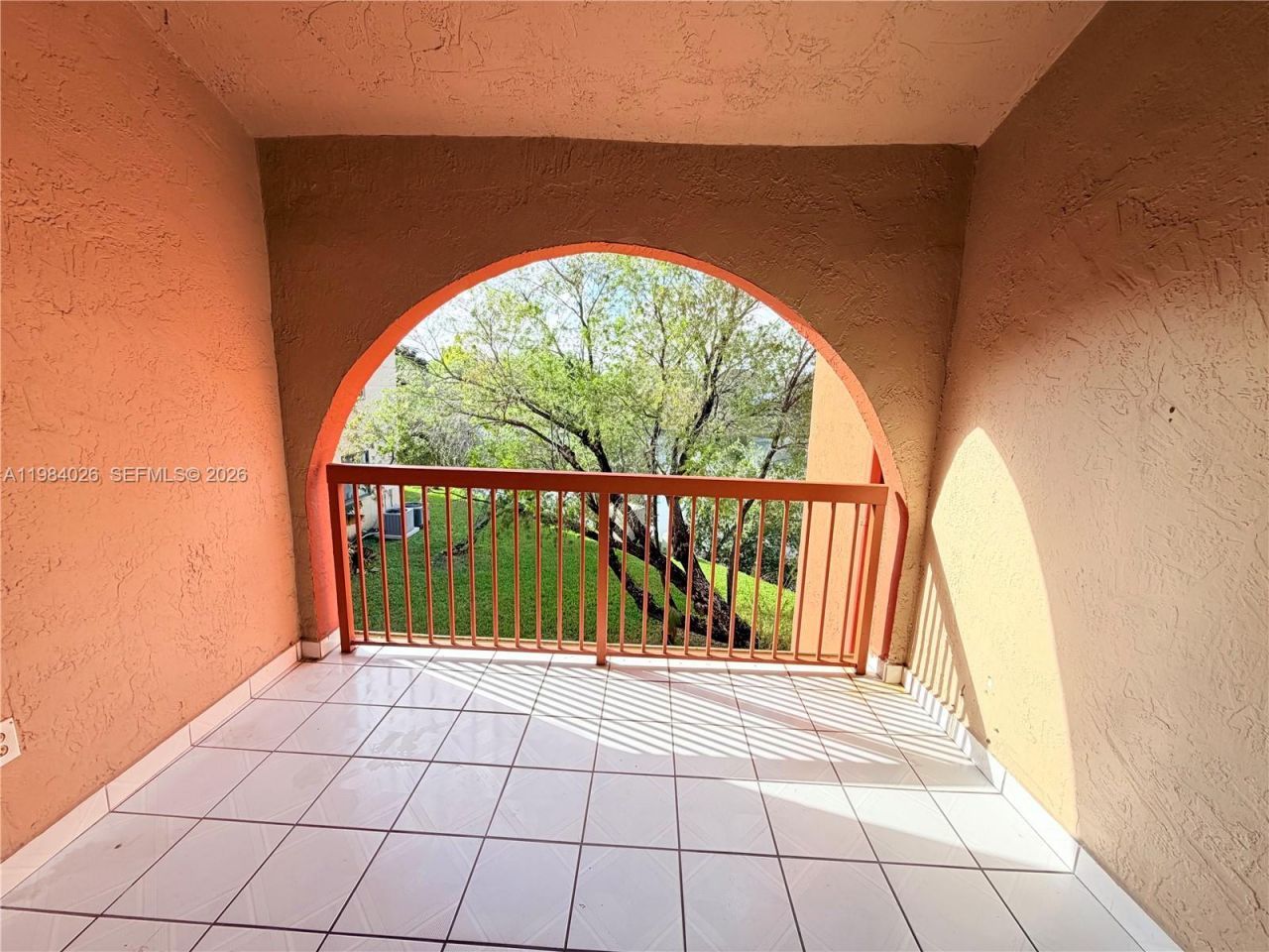 10233 NW 9 St, Unit 206-1, Miami, FL 33172 Photo