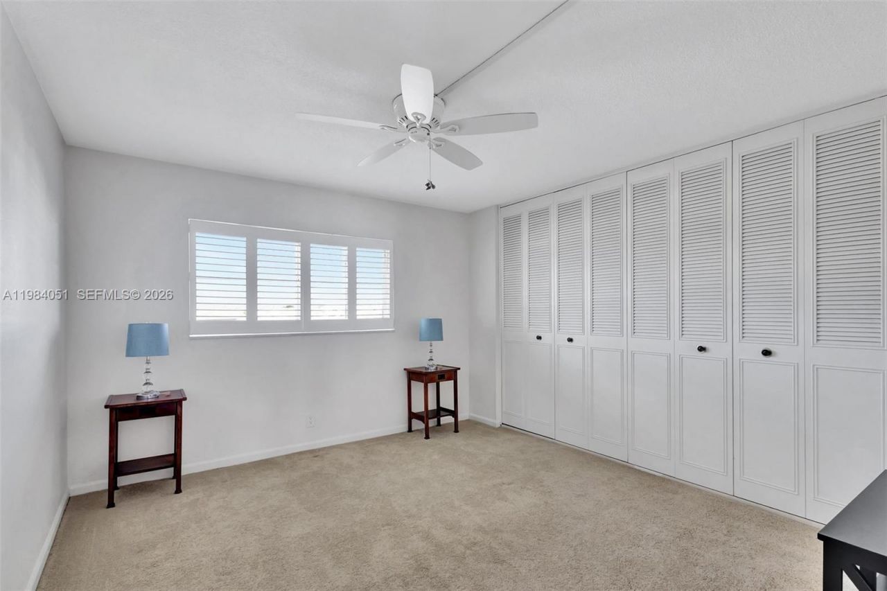 801 Lake Shore Dr, Unit 403, Lake Park, FL 33403 Photo