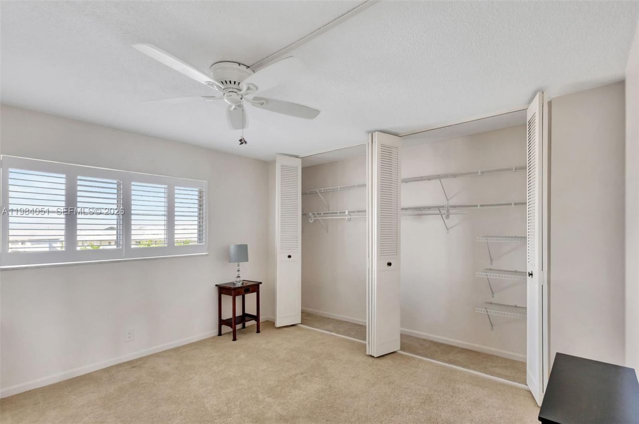 801 Lake Shore Dr, Unit 403, Lake Park, FL 33403 Photo