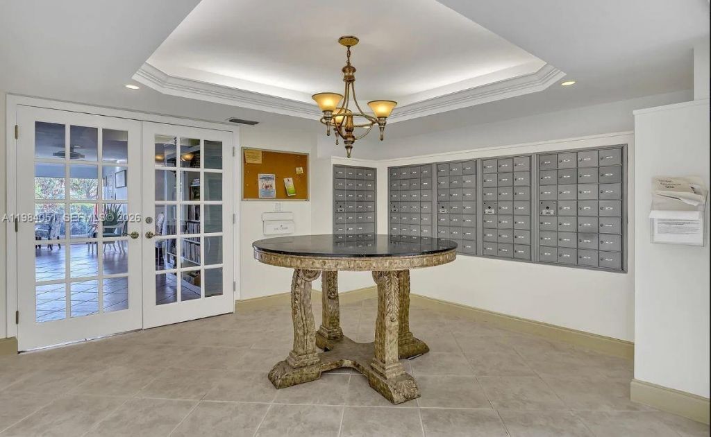 801 Lake Shore Dr, Unit 403, Lake Park, FL 33403 Photo