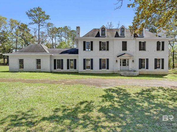 5801 S Fairfax Road, Mobile, AL 36608