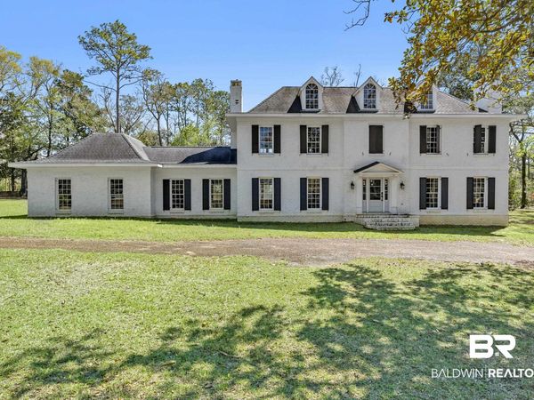5801 S Fairfax Road, Mobile, AL 36608
