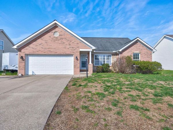 1932 Saint Lucia Drive, Newburgh, IN 47630