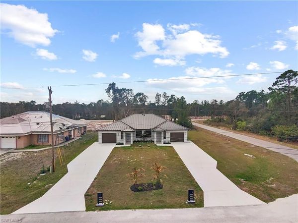 526 Knapp ST , LEHIGH ACRES, FL 33974