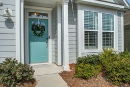 5065 Song Sparrow Way photo 4