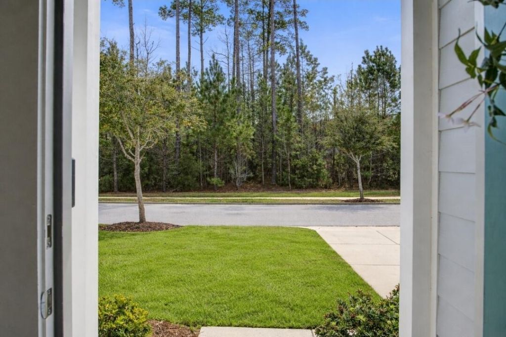 5065 Song Sparrow Way Photo 5