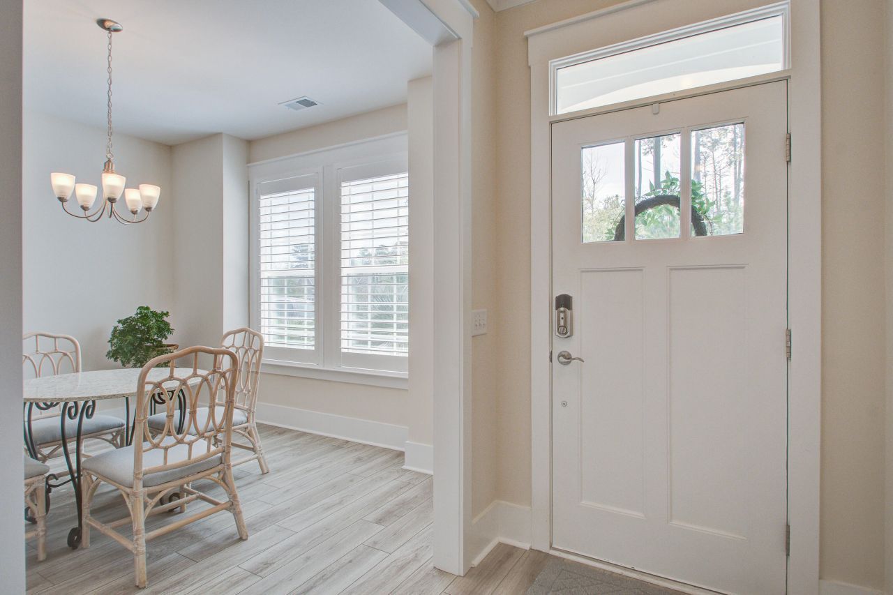 5065 Song Sparrow Way Photo 7