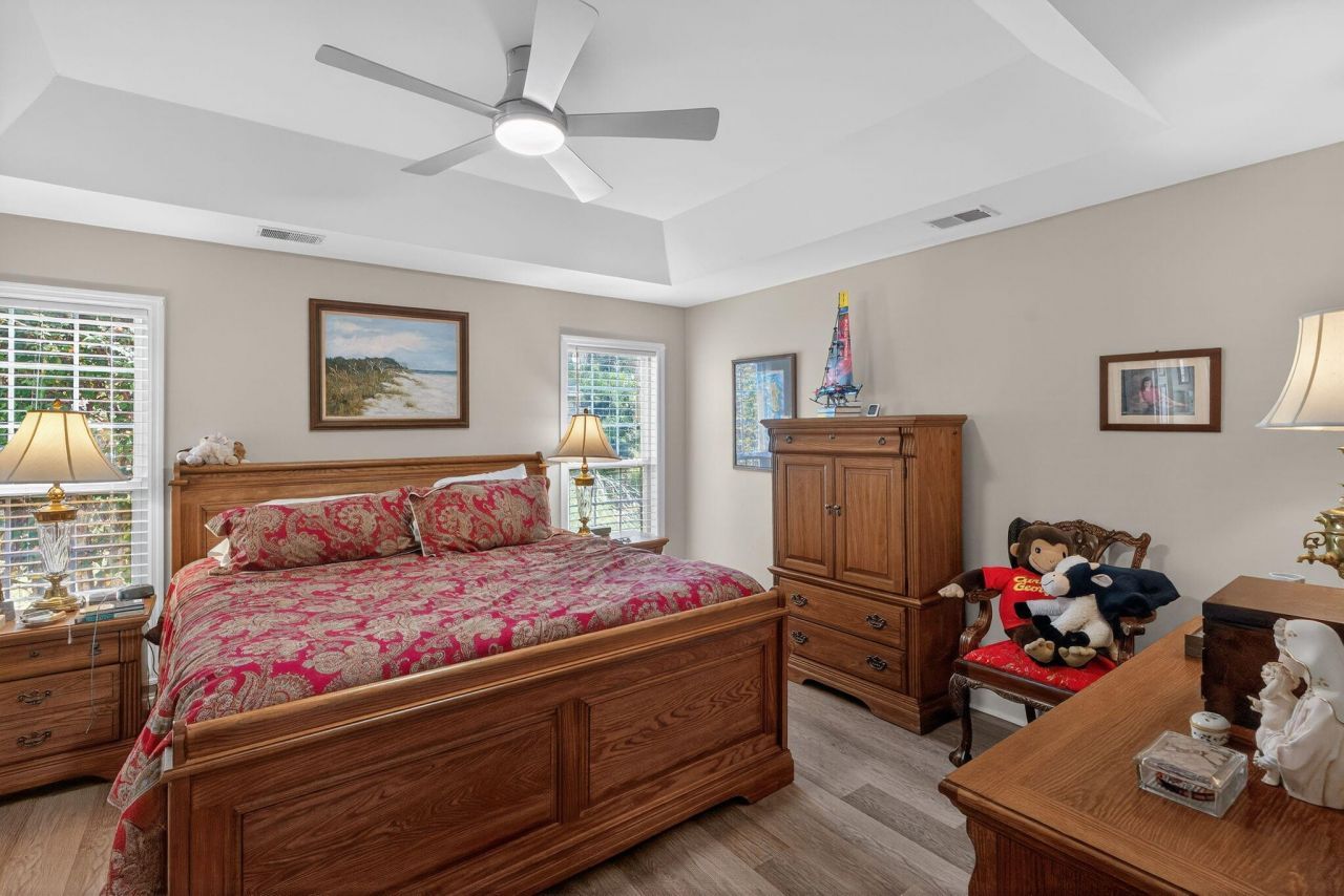 733 Woodland Pointe Place Photo 13