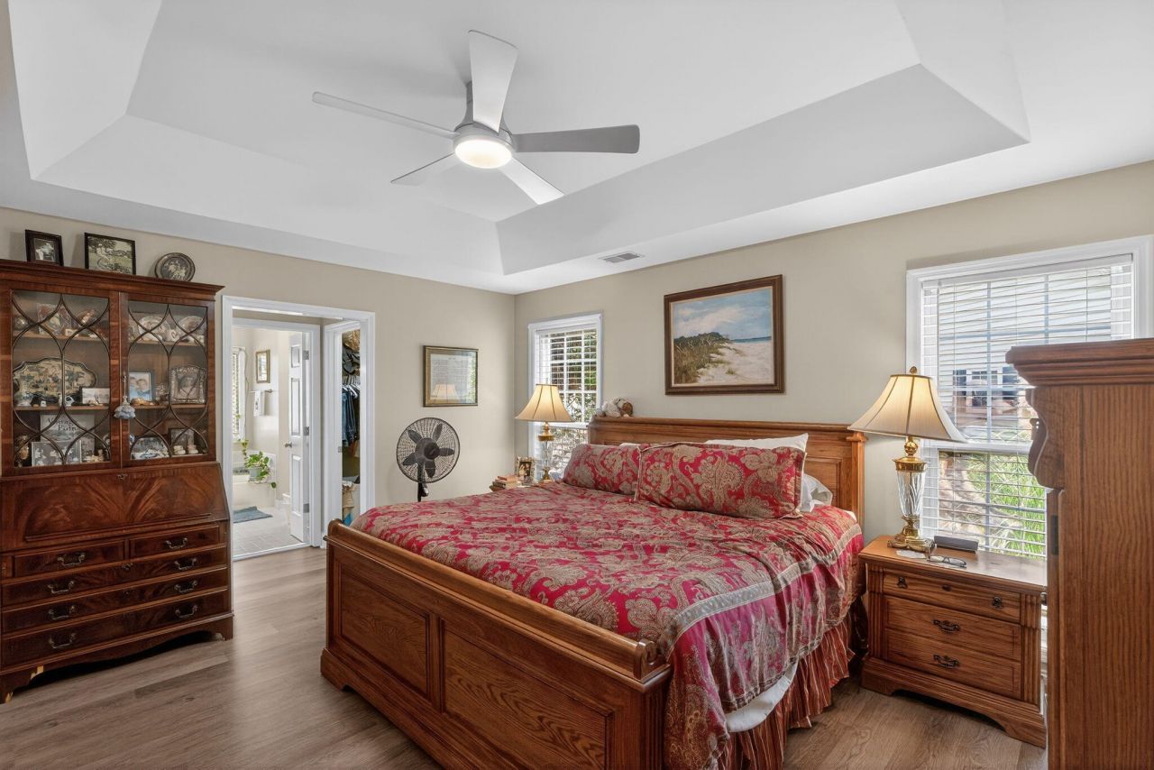 733 Woodland Pointe Place Photo 14