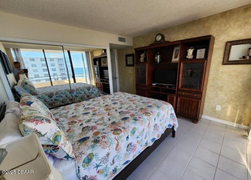 2828 N Atlantic Avenue, Unit 1404, Daytona Beach, FL 32118 Photo