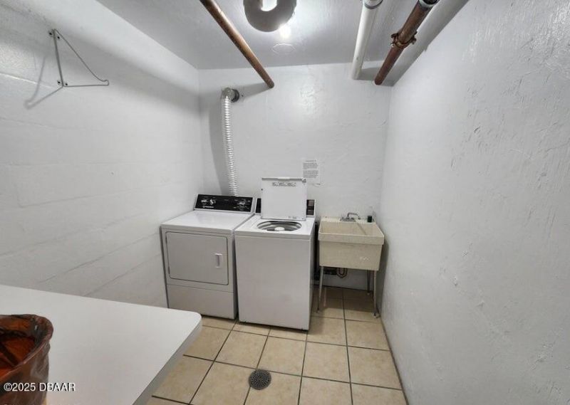 2828 N Atlantic Avenue, Unit 1404, Daytona Beach, FL 32118 Photo