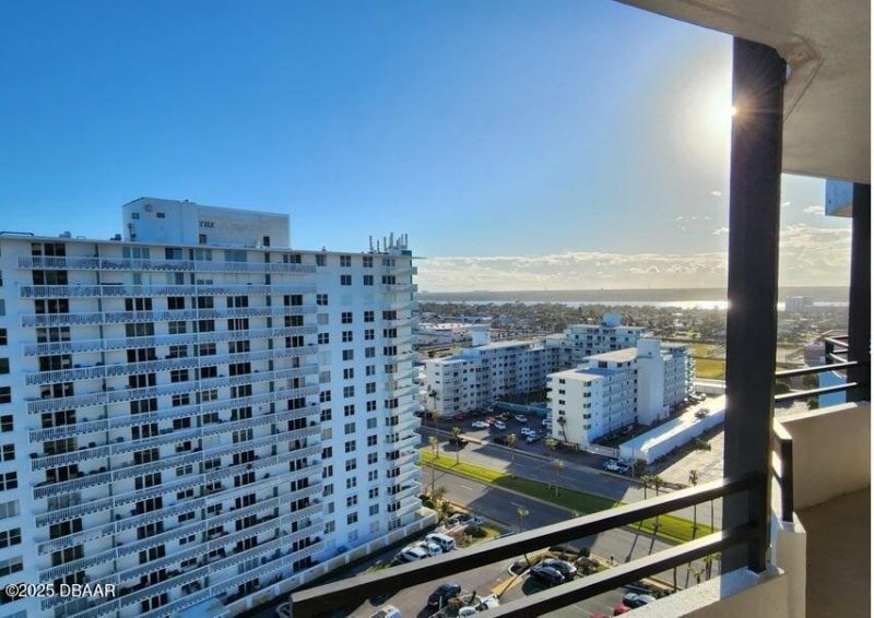 2828 N Atlantic Avenue, Unit 1404, Daytona Beach, FL 32118 Photo