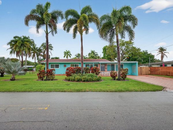 2625 NW 3rd Avenue, Wilton Manors, FL 33311