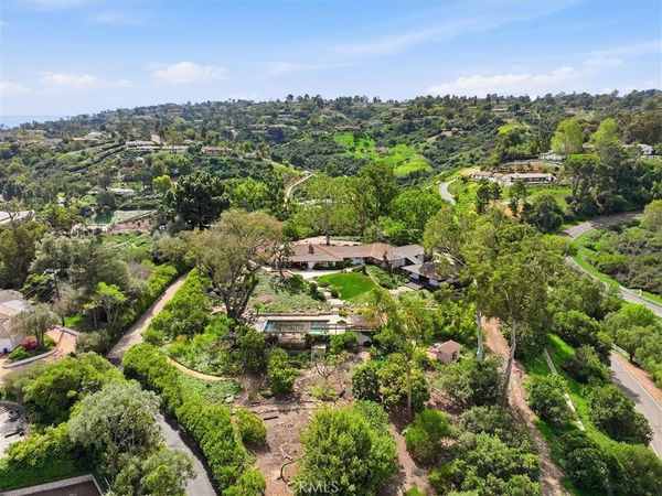100 Saddleback, Rolling Hills, CA 90274