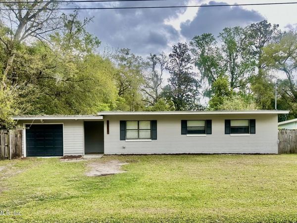 2917 PARR Court W, Jacksonville, FL 32216