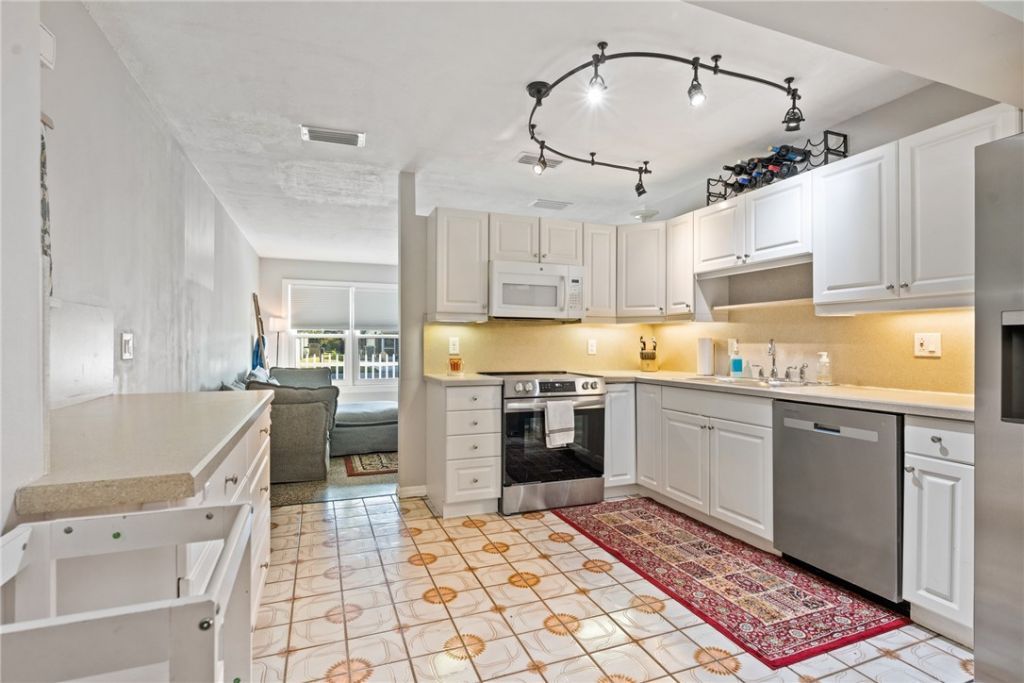 1621 5th Avenue, Vero Beach, FL 32960 Photo