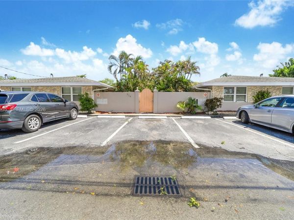 924 NE 17th Ter , Unit 1, Fort Lauderdale, FL 33304