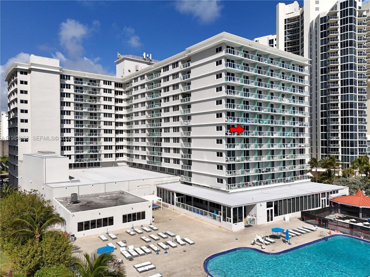 19201 Collins Ave, Unit 511, Sunny Isles Beach, FL 33160 Photo