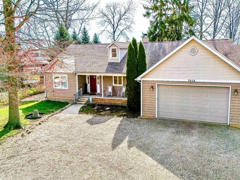 9668 E Lakeshore Drive, Huntsville, OH 43324 Photo 2