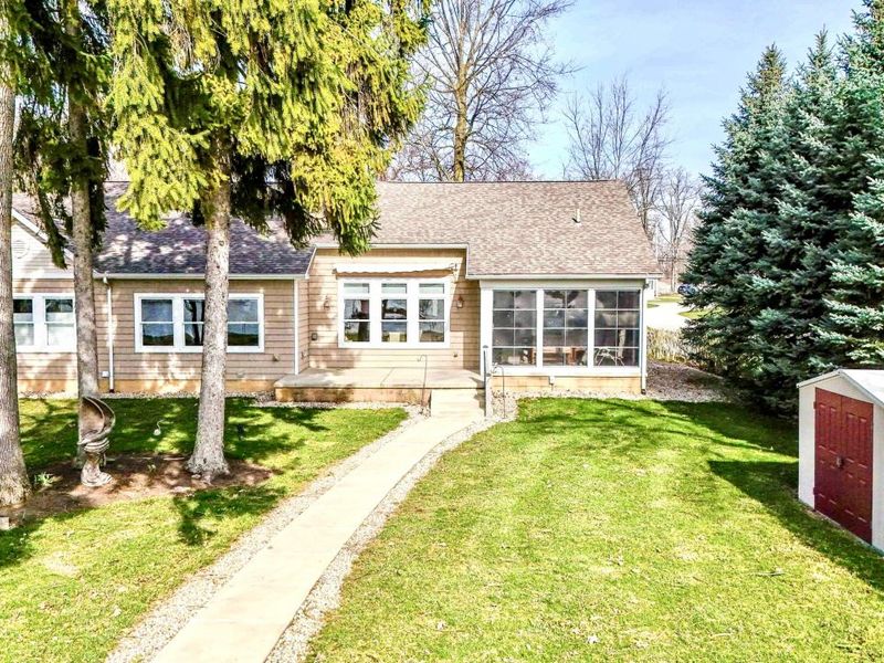 9668 E Lakeshore Drive, Huntsville, OH 43324 Photo 3