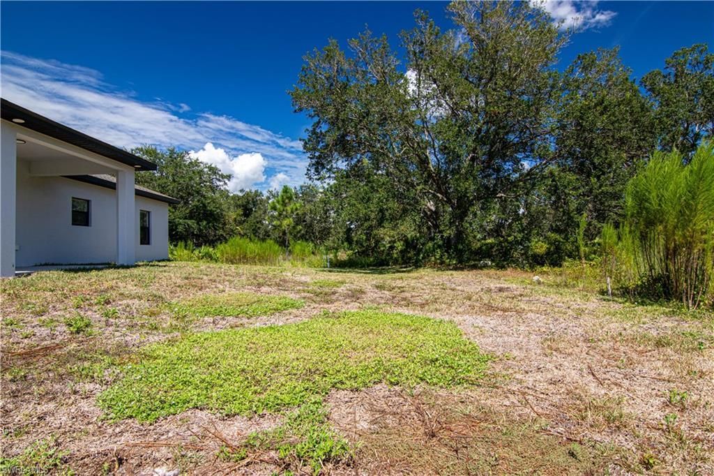1836 Lindsay St, Lehigh Acres, FL 33972 Photo
