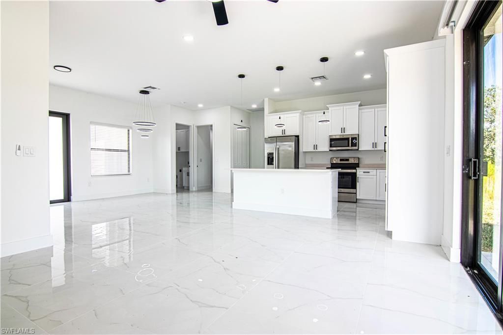 1836 Lindsay St, Lehigh Acres, FL 33972 Photo
