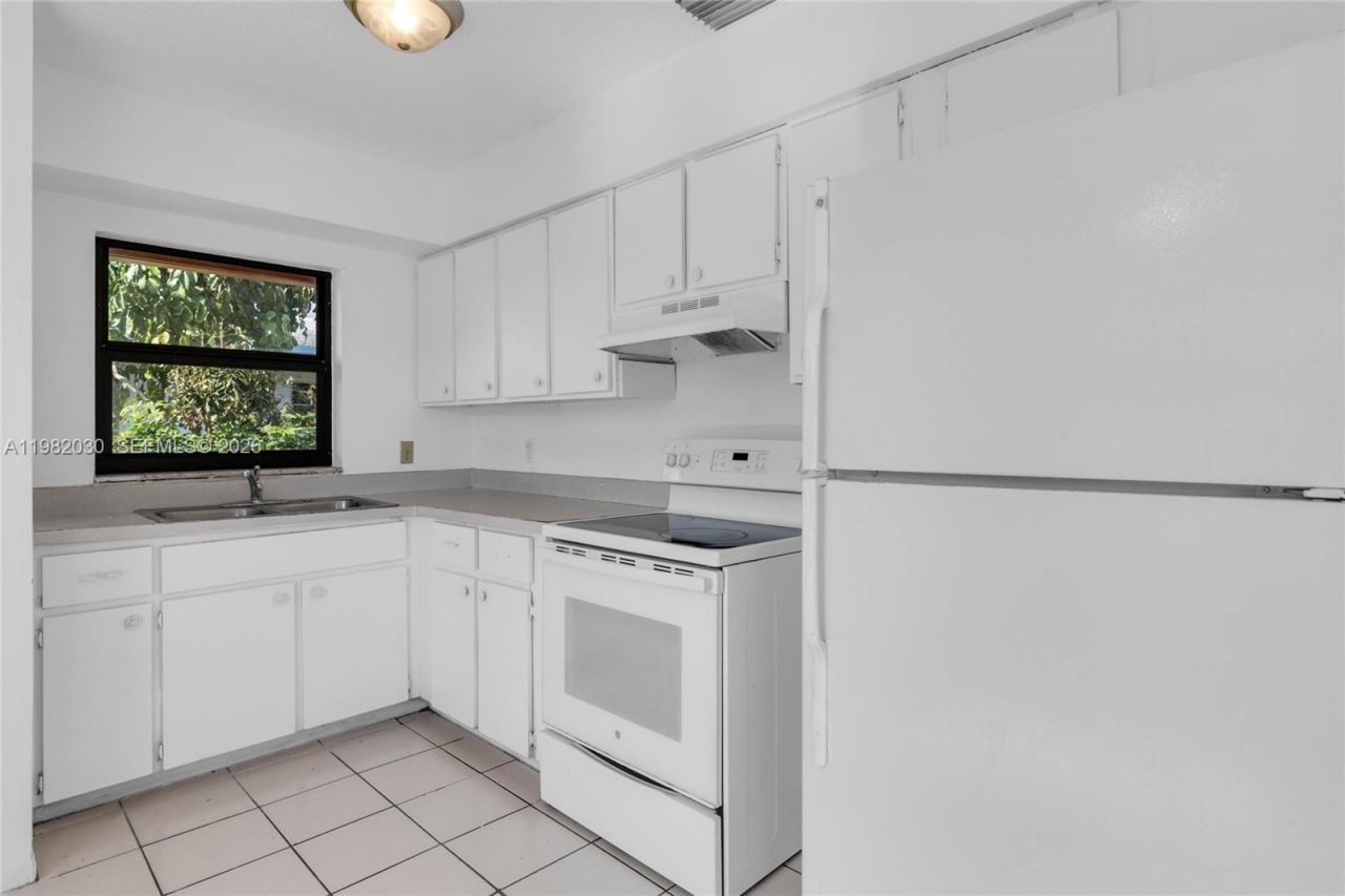 1451 NW 19th St , Fort Lauderdale, FL 33311 Photo