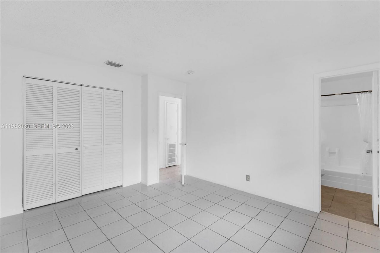 1451 NW 19th St , Fort Lauderdale, FL 33311 Photo