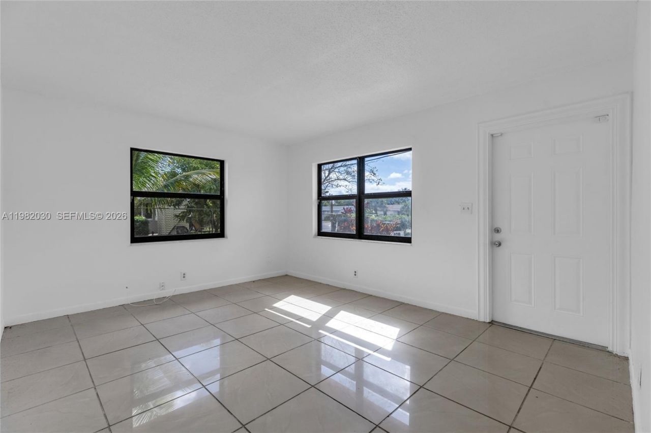 1451 NW 19th St , Fort Lauderdale, FL 33311 Photo