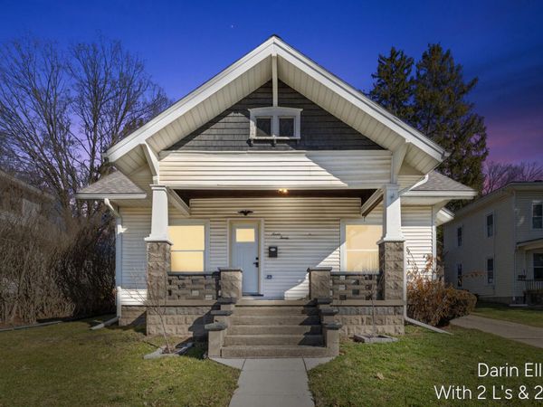 720 W Lincoln Avenue, Ionia, MI 48846