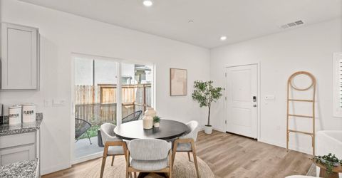 5600 Molino Cir, Roseville, CA 95747 Photo