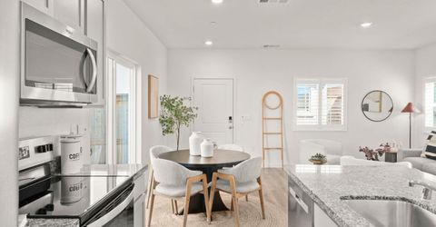 5600 Molino Cir, Roseville, CA 95747 Photo