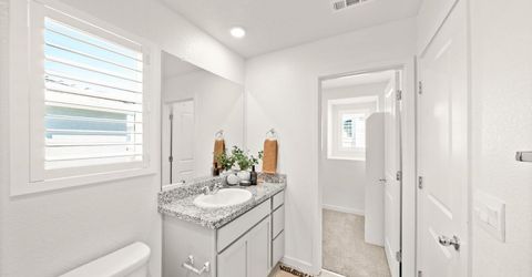 5600 Molino Cir, Roseville, CA 95747 Photo