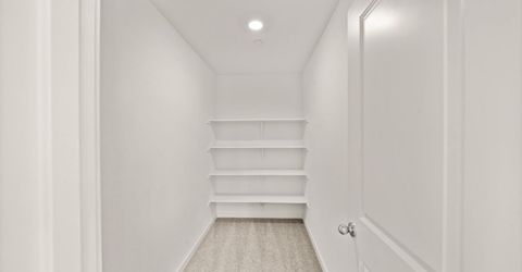 5600 Molino Cir, Roseville, CA 95747 Photo