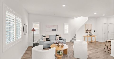 5600 Molino Cir, Roseville, CA 95747 Photo