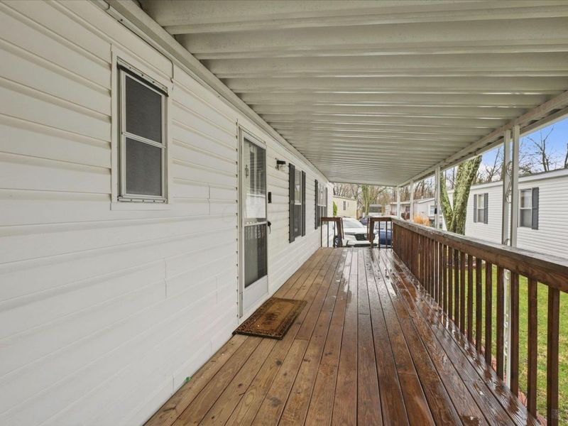 164 Lawrence Lane, Reynoldsburg, OH 43068 Photo 2