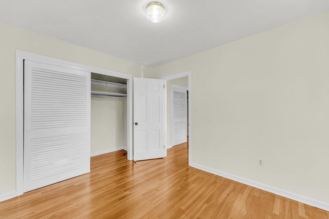 621 Fort Johnson Road Photo 25